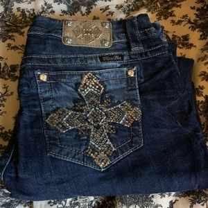 Miss Me Mid Rise Easy Boot size 32